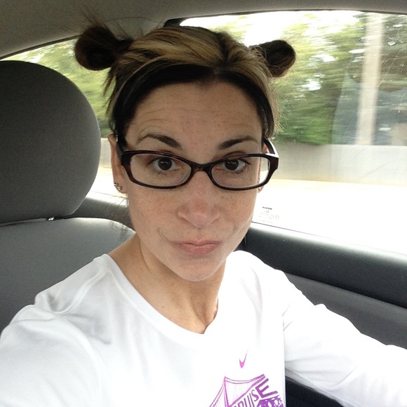 Meet your Posher, Jennifer - Picture 11 of 12